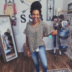 Leopard Ruffle Sleeve Blouse